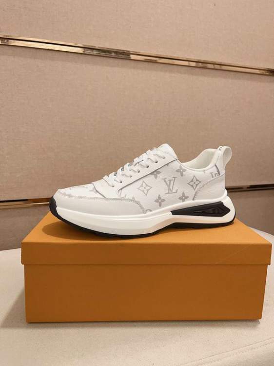 Picture of Louis Vuitton Shoes _SKULVsz38-46jyh053117621